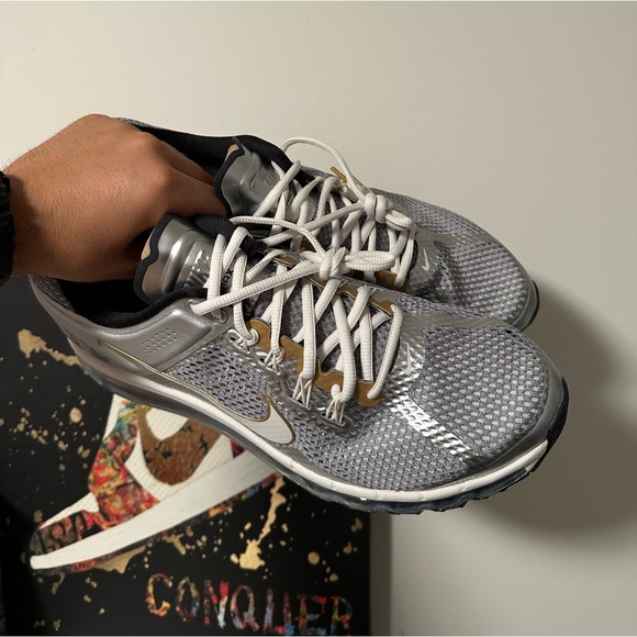 Nike AIR MAX 2013 us 14 - Picture 2 of 4